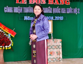 Cô hiệu phó